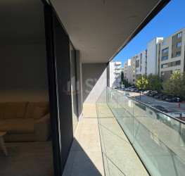 Apartament, 2 rooms with underground parking included Bucuresti/Herastrau