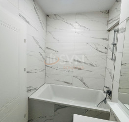 Apartament, 2 rooms with underground parking included Bucuresti/Pipera