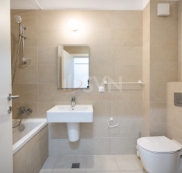 Apartament, 2 rooms with underground parking included Bucuresti/Pipera