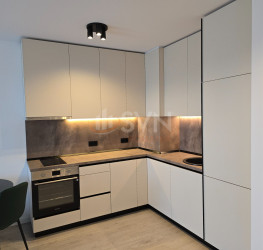 Apartament, 2 rooms with underground parking included Bucuresti/Baneasa