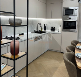 Apartament, 2 rooms with underground parking included Bucuresti/Iancu Nicolae