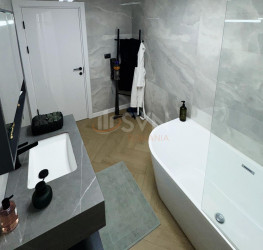 Apartament, 2 rooms with underground parking included Bucuresti/Iancu Nicolae