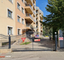 Apartament, 2 rooms with underground parking included Bucuresti/Iancu Nicolae