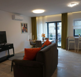 Apartament, 2 rooms with underground parking included Bucuresti/Pipera