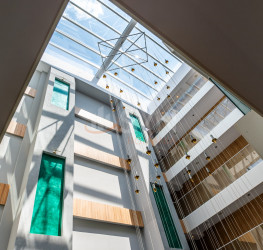 Apartament, 2 rooms with underground parking included Bucuresti/Baneasa