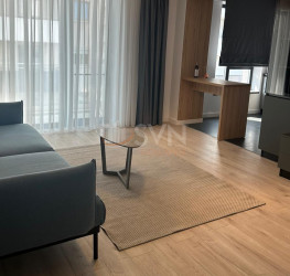 Apartament, 2 rooms with underground parking included Bucuresti/Baneasa