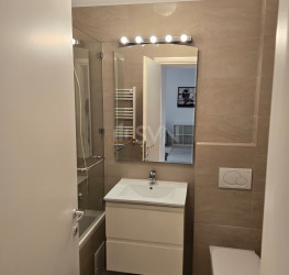 Apartament, 2 rooms with underground parking included Bucuresti/Baneasa