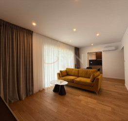 Apartament, 2 rooms with underground parking included Bucuresti/Cotroceni