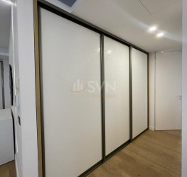 Apartament, 2 rooms with underground parking included Bucuresti/Herastrau