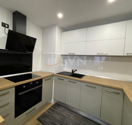 Apartament, 2 rooms with underground parking included Bucuresti/Herastrau