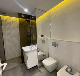 Apartament, 2 rooms with underground parking included Bucuresti/Herastrau