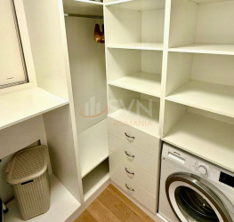 Apartament, 2 rooms with underground parking included Bucuresti/Herastrau