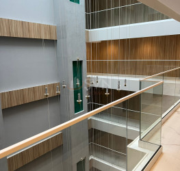 Apartament, 2 rooms with underground parking included Bucuresti/Sisesti