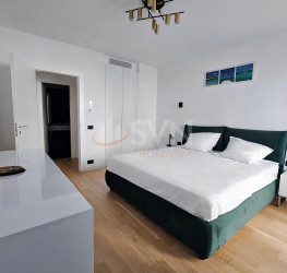 Apartament, 2 rooms with underground parking included Bucuresti/Herastrau