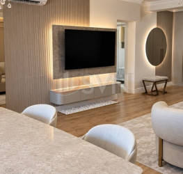 Apartament, 2 rooms with underground parking included Bucuresti/Pipera