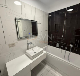 Apartament, 2 rooms with underground parking included Bucuresti/Unirii