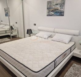 Apartament, 2 rooms with underground parking included Bucuresti/Herastrau