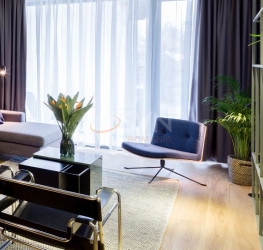 Apartament, 2 rooms with underground parking included Bucuresti/Cismigiu