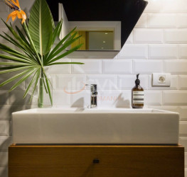 Apartament, 2 rooms with underground parking included Bucuresti/Cismigiu