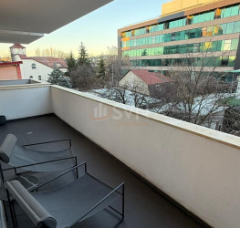 Apartament, 2 rooms with underground parking included Bucuresti/Baneasa
