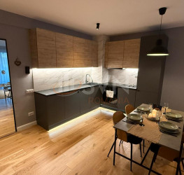 Apartament, 2 rooms with underground parking included Bucuresti/Baneasa