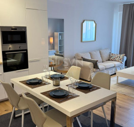 Apartament, 2 rooms with underground parking included Bucuresti/Baneasa