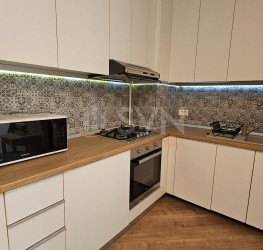 Apartament, 2 rooms with underground parking included Bucuresti/Pipera