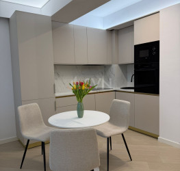Apartament, 2 rooms with underground parking included Bucuresti/Pipera