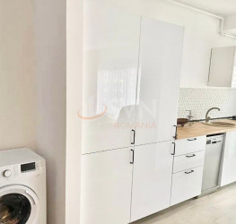 Apartament, 2 rooms with underground parking included Bucuresti/P-ta Victoriei