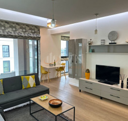 Apartament, 2 rooms with underground parking included Bucuresti/Herastrau