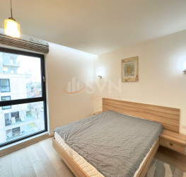 Apartament, 2 rooms with underground parking included Bucuresti/Herastrau