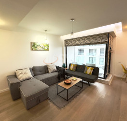 Apartament, 2 rooms with underground parking included Bucuresti/Herastrau