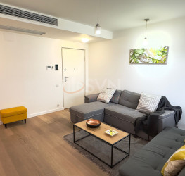 Apartament, 2 rooms with underground parking included Bucuresti/Herastrau