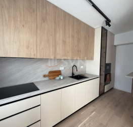 Apartament, 2 rooms with underground parking included Bucuresti/Pipera