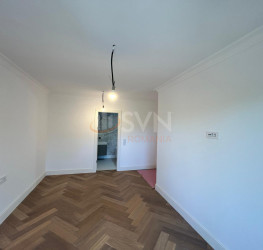 Apartament, 2 rooms with underground parking included Bucuresti/Baneasa