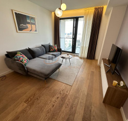 Apartament, 2 rooms with underground parking included Bucuresti/Herastrau