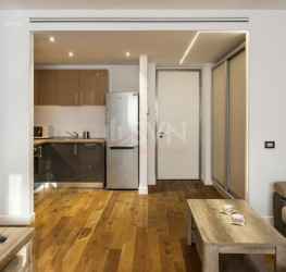 Apartament, 2 rooms with underground parking included Bucuresti/Herastrau