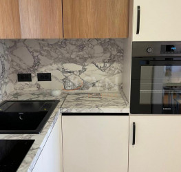 Apartament, 2 rooms with underground parking included Bucuresti/Herastrau