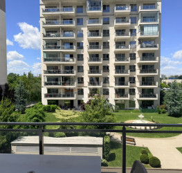 Apartament, 2 rooms with underground parking included Bucuresti/Domenii