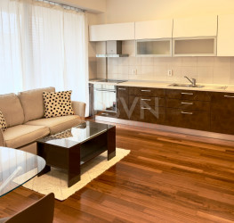 Apartament, 2 rooms with underground parking included Bucuresti/Herastrau