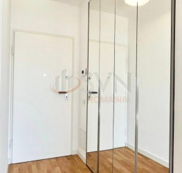 Apartament, 2 rooms with underground parking included Bucuresti/Baneasa