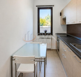 Apartament, 2 rooms with underground parking included Bucuresti/Baneasa