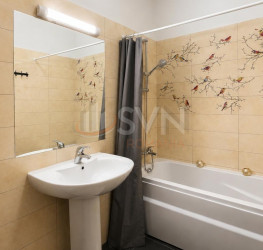 Apartament, 2 rooms with underground parking included Bucuresti/Baneasa