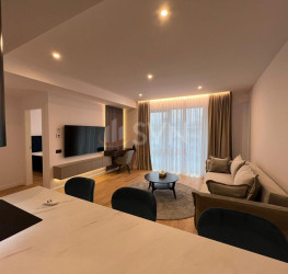Apartament, 2 rooms with underground parking included Bucuresti/Herastrau