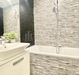 Apartament, 2 rooms with underground parking included Bucuresti/Herastrau