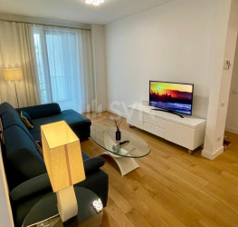 Apartament, 2 rooms with underground parking included Bucuresti/Unirii