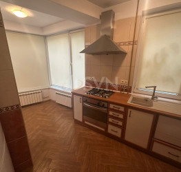 Apartament, 3 camere, 100 mp Bucuresti/Herastrau