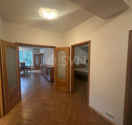 Apartament, 3 camere, 100 mp Bucuresti/Herastrau