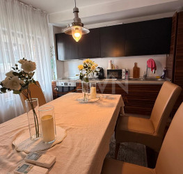 Apartament, 3 camere, 100 mp Bucuresti/Herastrau