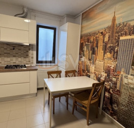 Apartament, 3 camere, 100 mp Bucuresti/Iancu Nicolae